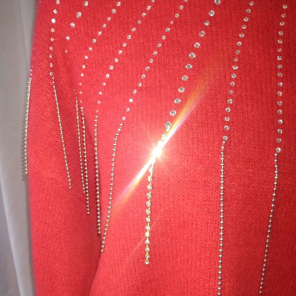 ONTWELTH BELL SLEEVE BRIGHT RED CZ EBLISHED CASHMERE SWEATER